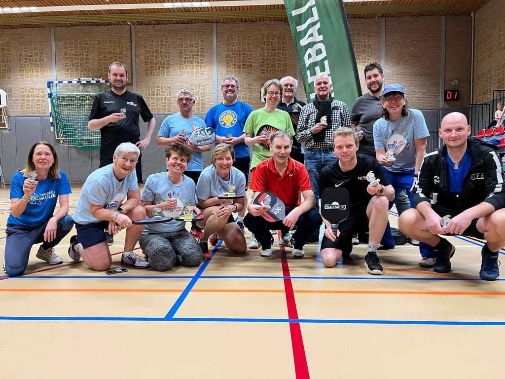 1e editie Pickleball.nl open in Hoogeveen trekt 90 spelers uit alle windstreken